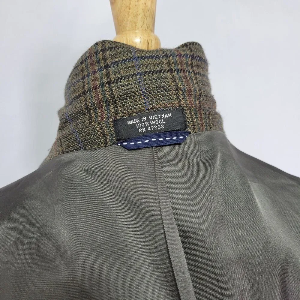 Tommy Hilfiger before completing